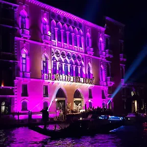 palazzo-morosini-brandolin-dimora-romantica.hotelinveneto.com/