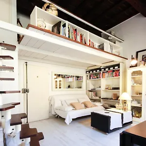 Studio Santa Maria Novella Apartment